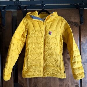 Women’s Yellow Fjallraven Expedition Down Puffer Jacket
